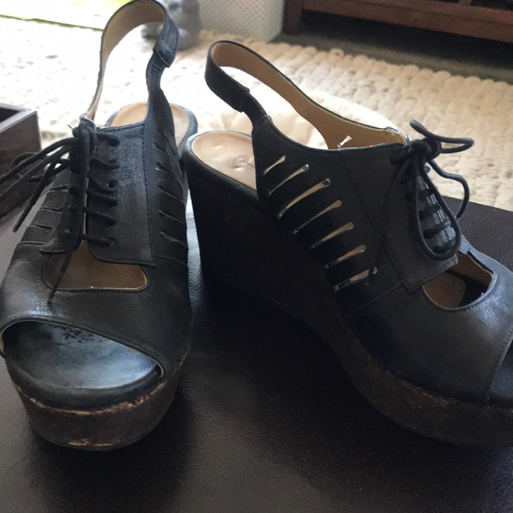 Coclico platform sandals